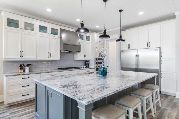 Modern Kitchen Remodeling in Newport Beach